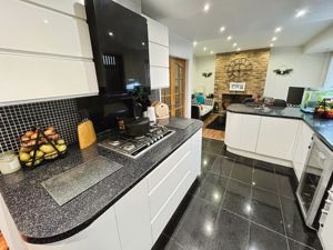 Kitchen- click for photo gallery